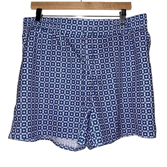 Croft & Barrow Drawstring Shorts   Women L 5” Inseam Classic Fit Tennis Golf - Picture 1 of 8